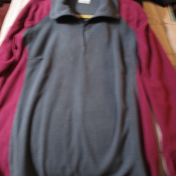 Women's Columbia XL Half Zip Pullover - Picture 3 of 3
